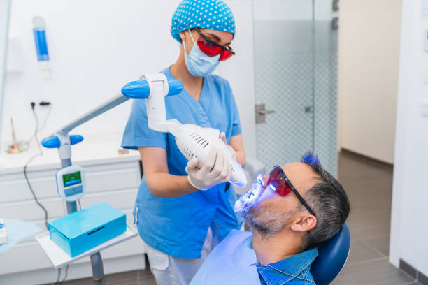 Best Cosmetic Emergency Dentistry in Hlcrest, IL